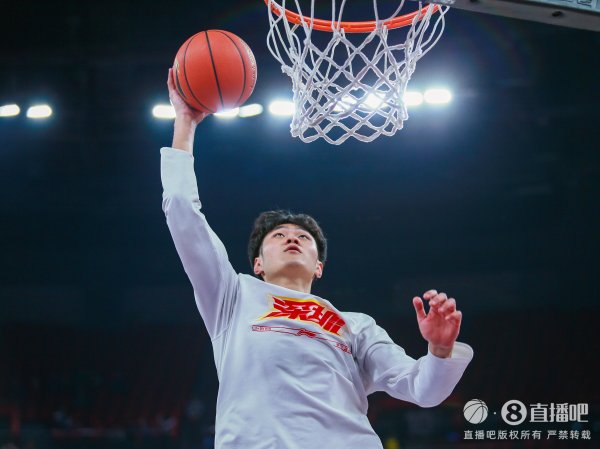 中国男篮今晚启程开启欧洲拉练 将和突尼斯&荷兰打4场 王浩然离队