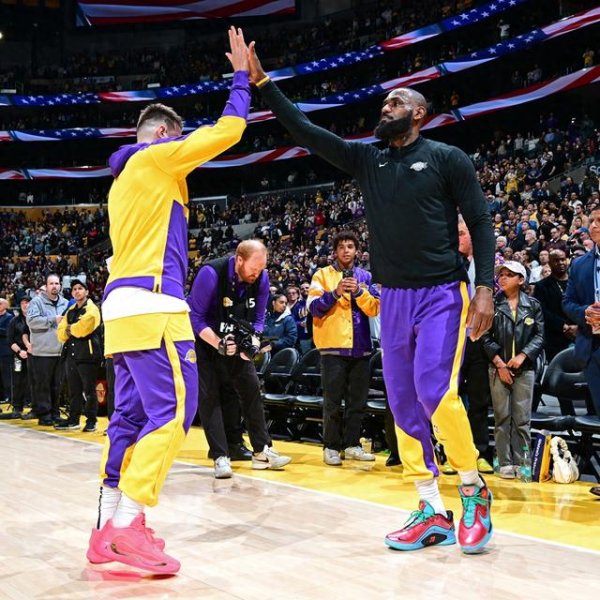倒计时? 佩林卡打出神之一手, 湖人即将签下NBA第一防卫  悍将