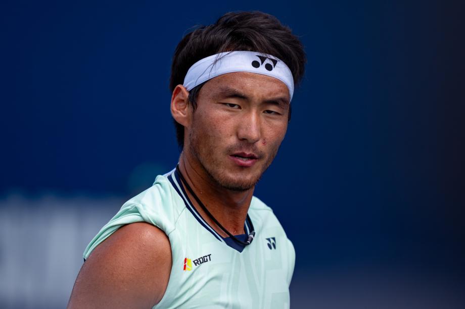 [图]ATP多伦多大师赛：布云朝克特无缘晋级下一轮  32强网球比分捷报