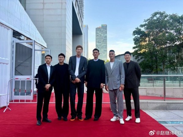 赵继伟晒篮球赛 之夜活动:始于篮球赛 忠于篮球赛 感恩篮球赛 🏀 赵继伟晒篮球赛 之夜活动:始于篮球赛 忠于篮球赛 感恩篮球赛 🏀 