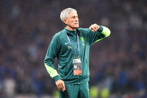 塞蒂恩：上一场职业联赛  我们看到很多变化，对麦克阿瑟的赛事  并不简单