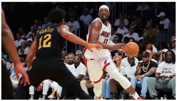 完美! 1年1300万美元! 湖人做出正确决定, 他是15分钟版本的祖巴茨